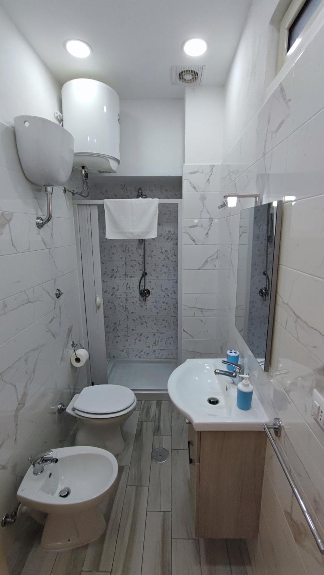 Giulia'S House Apartment Naples Luaran gambar